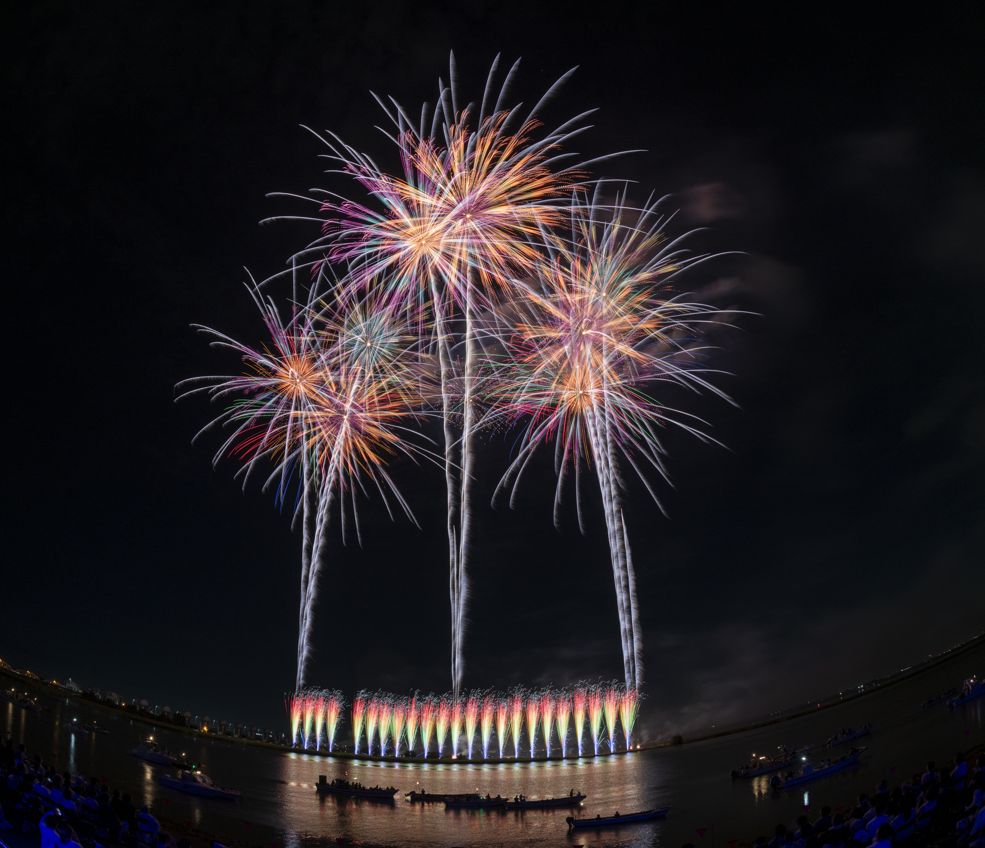 桑名水郷花火大会: ガジェット好きで花火好き